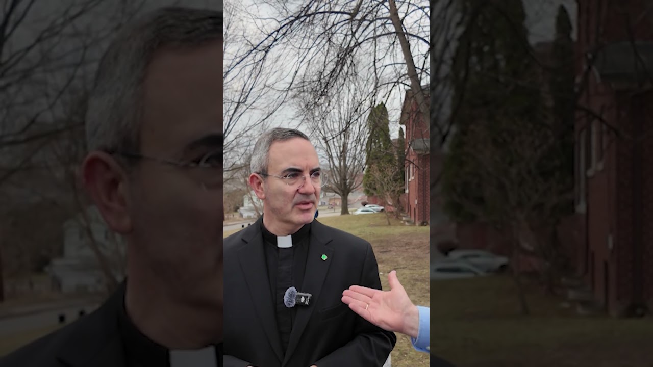 Полиция разыскивает украденную статую Девы Марии, церковь Святого Креста не предъявляет никаких о...