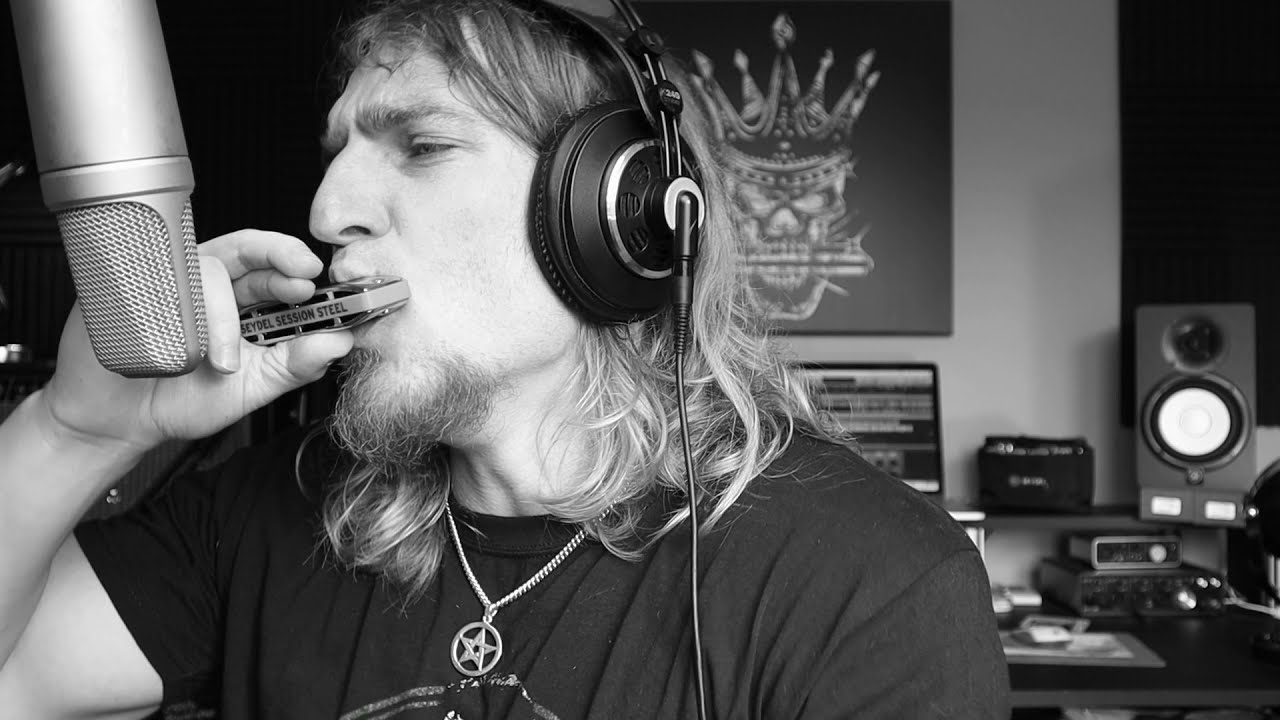 Groovy Blues Shuffle in C - Wilde Tuned  Low F Harmonica