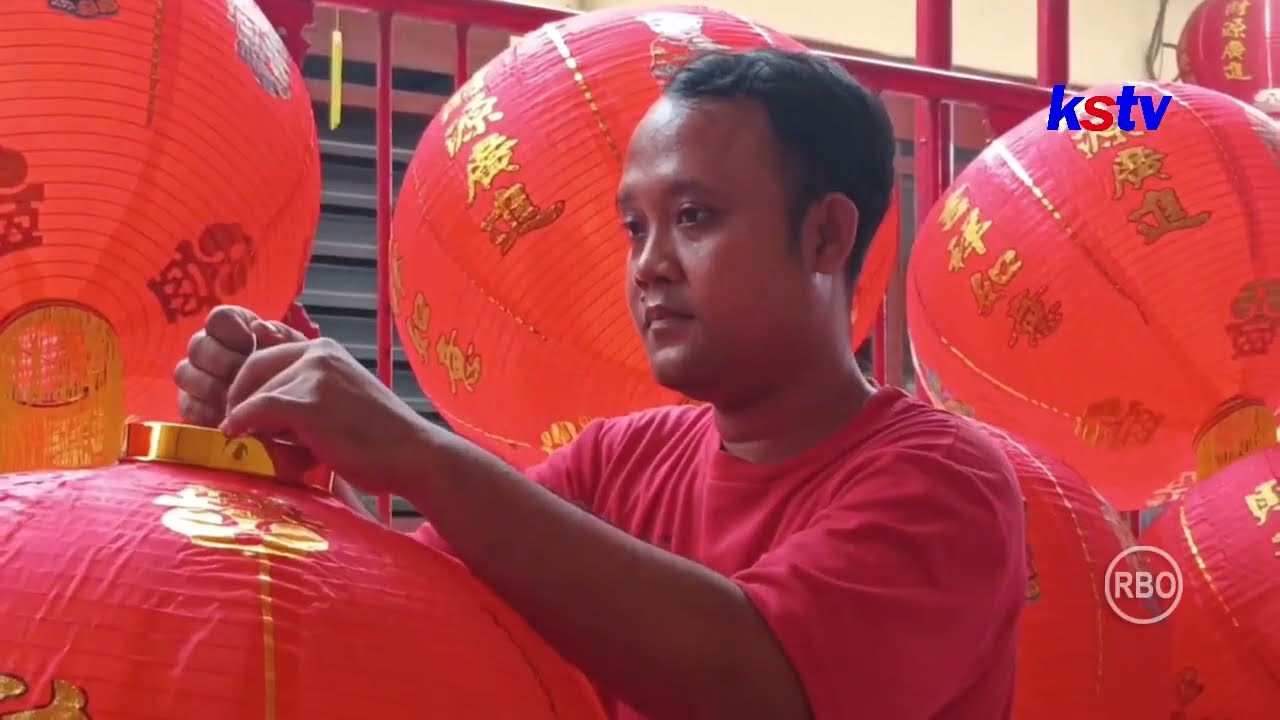 TULUNGAGUNG - KLENTENG TJOE TIK KIONG TULUNGAGUNG BERSOLEK SAMBUT IMLEK, GANTI 250 LAMPION BARU