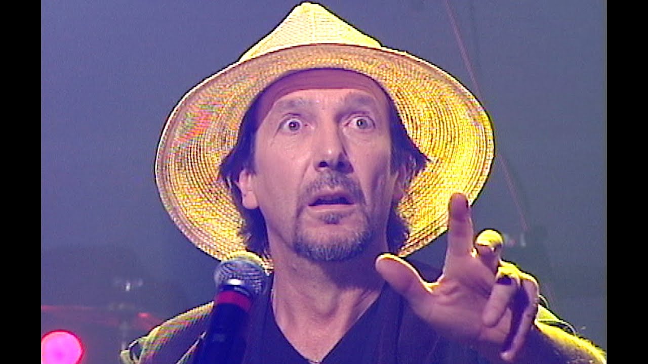 ANDREA MINGARDI nel 1973 ha visto un marziano, ci ha parlato e ne ha fatto una canzone