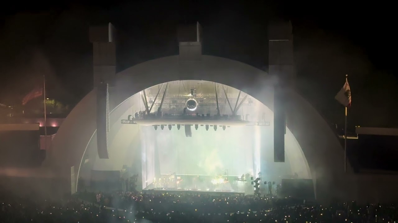David Gilmour - Comfortably Numb - Live 10.30.24