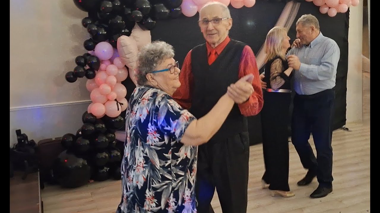08.02.2026r. Obok tej pary nie da się przejść obojętnie. Styl i elegancja