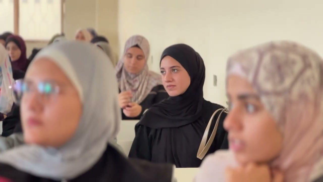 عودة الحياة الجامعية في الجامعة الإسلامية بغزة.