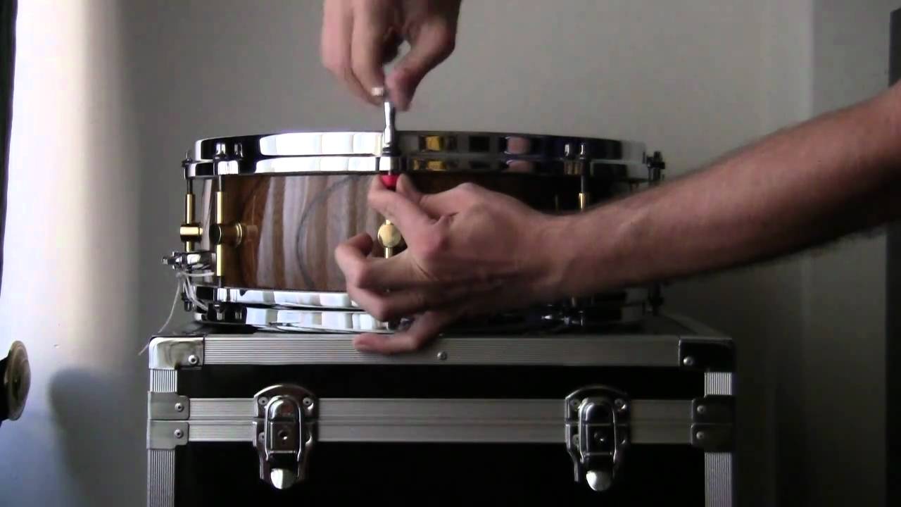 Canopus Drums New Product!: RED LOCK