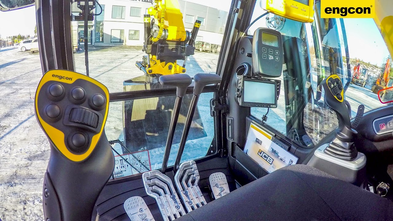 Powered with engcon