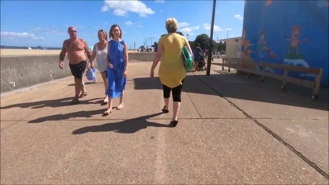 Virtual Walk Along Ryde Esplanade - Isle Of Wight - August 2019 | kittikoko