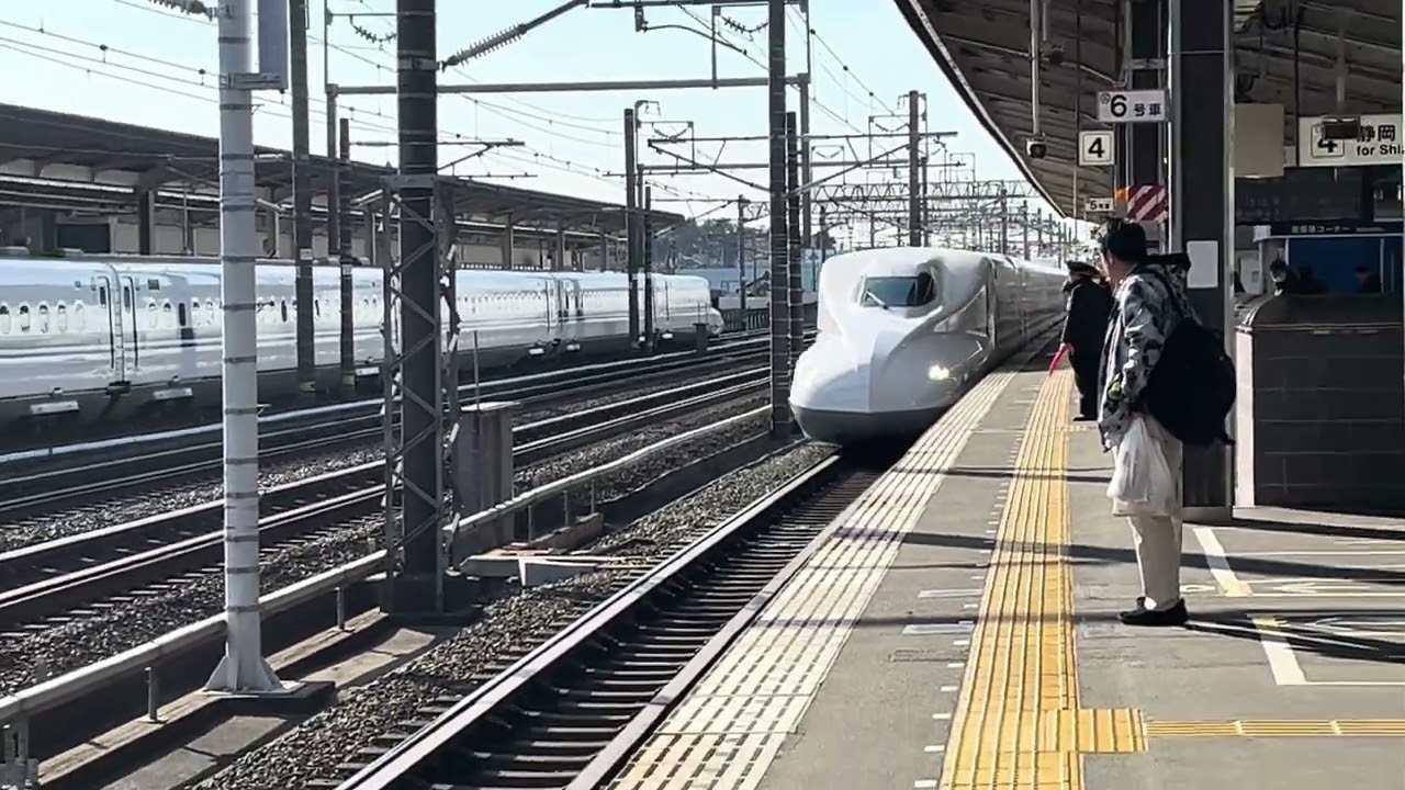 20250128掛川駅にてのぞみ🚄