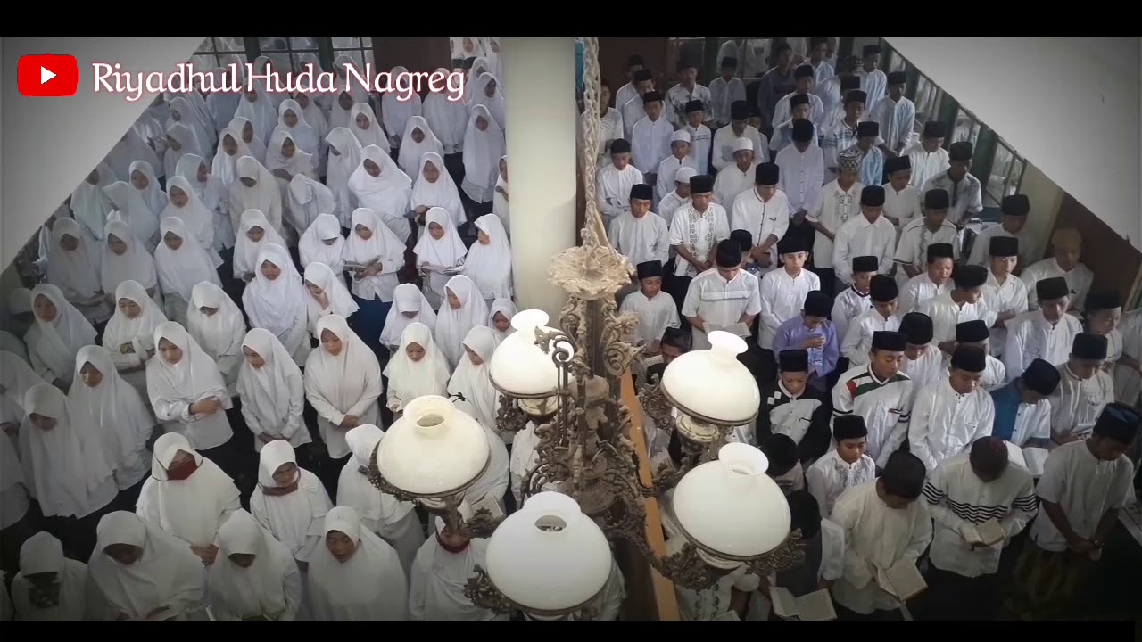 maulid nabi MUHAMMAD saw Ponpes riyadhul huda penuh khidmat