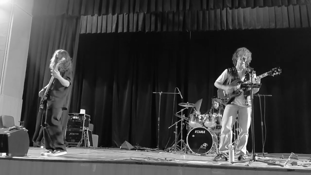 Skyller - Evil Eyes (live - Casa Tineretului)