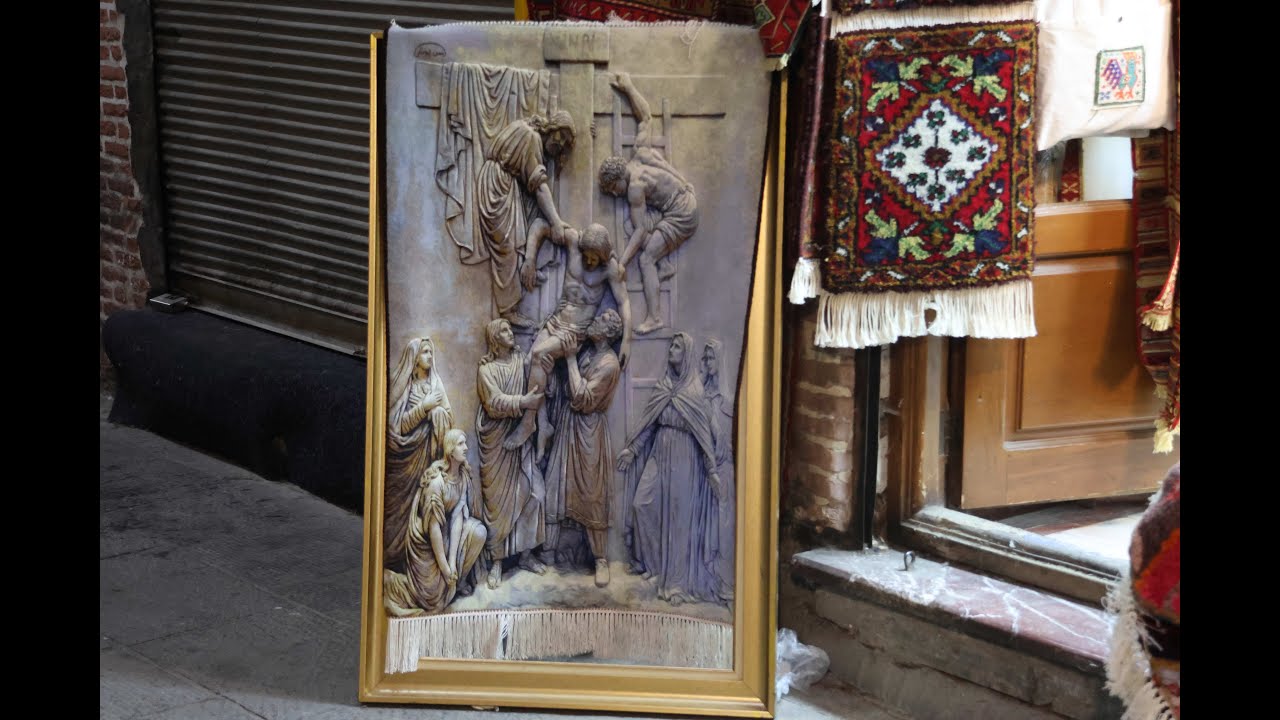 Tarihi Tebriz kapalı Çarşısı ve  MUHTEŞEM  ipek  İran halıları