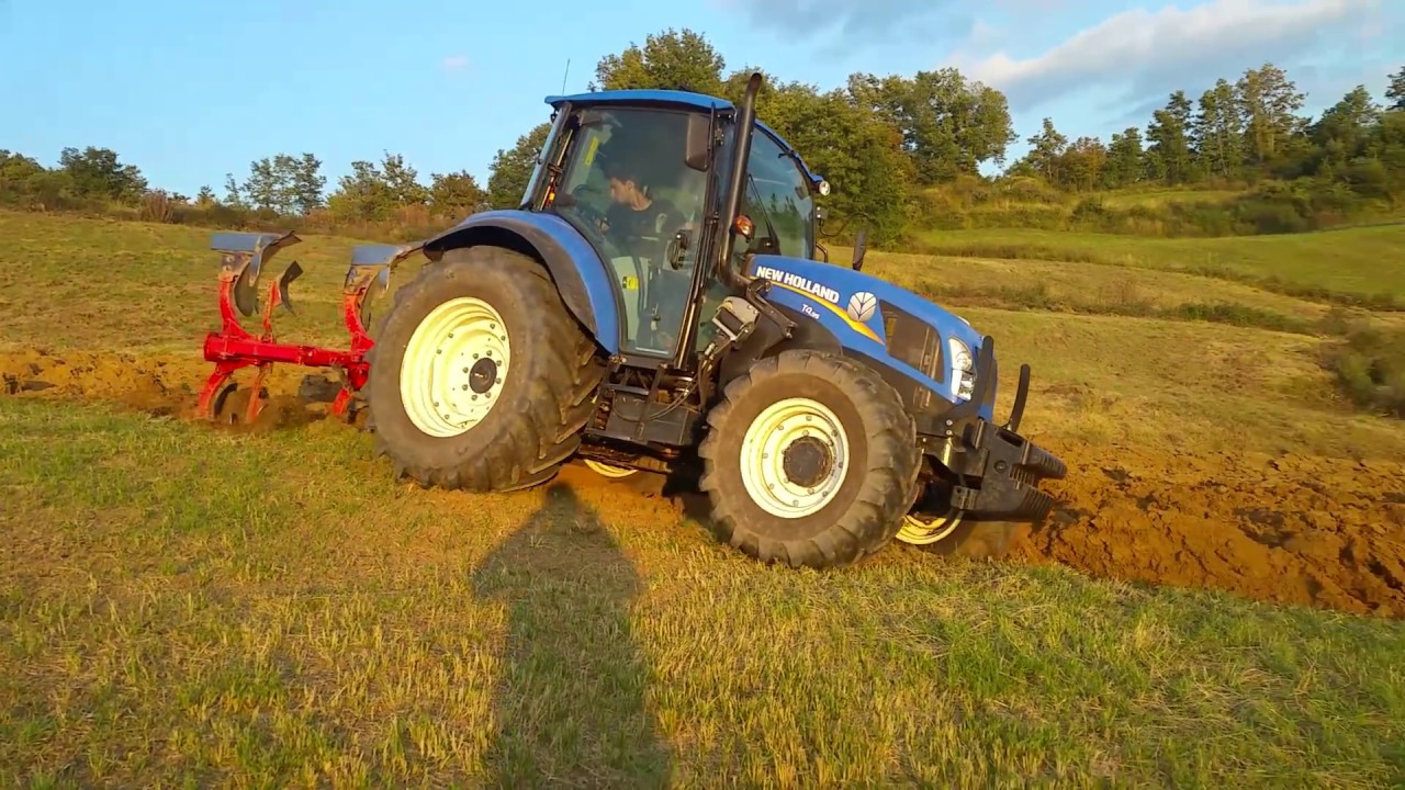 Aratura Farro / New Holland T4.95 - Bivomere Sogema