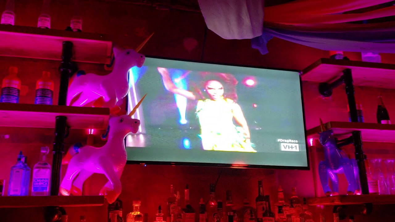 Reaction to Top 4 Song to American [Rumix]  Rupaul Drag Race 10 in Puerto Rico