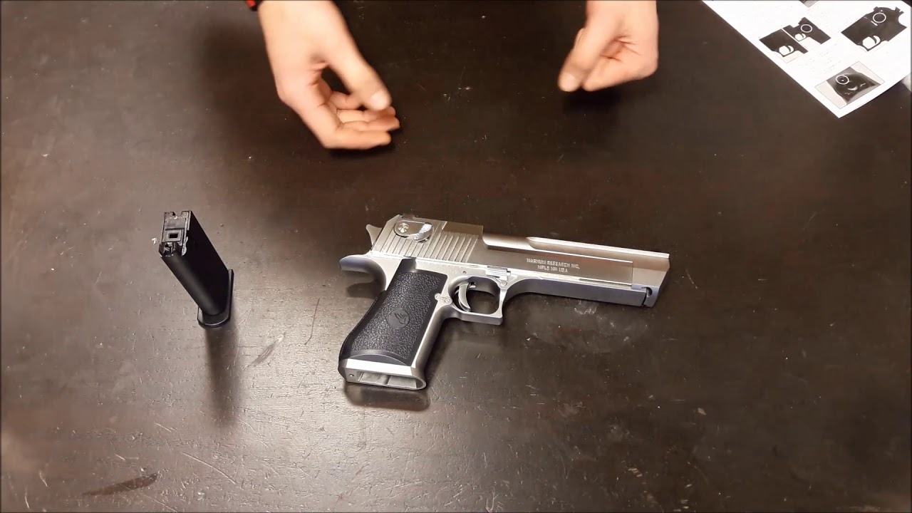 CYBERGUN LICENCED AIRSOFT DESERT EAGLE BY W.E REVIEW