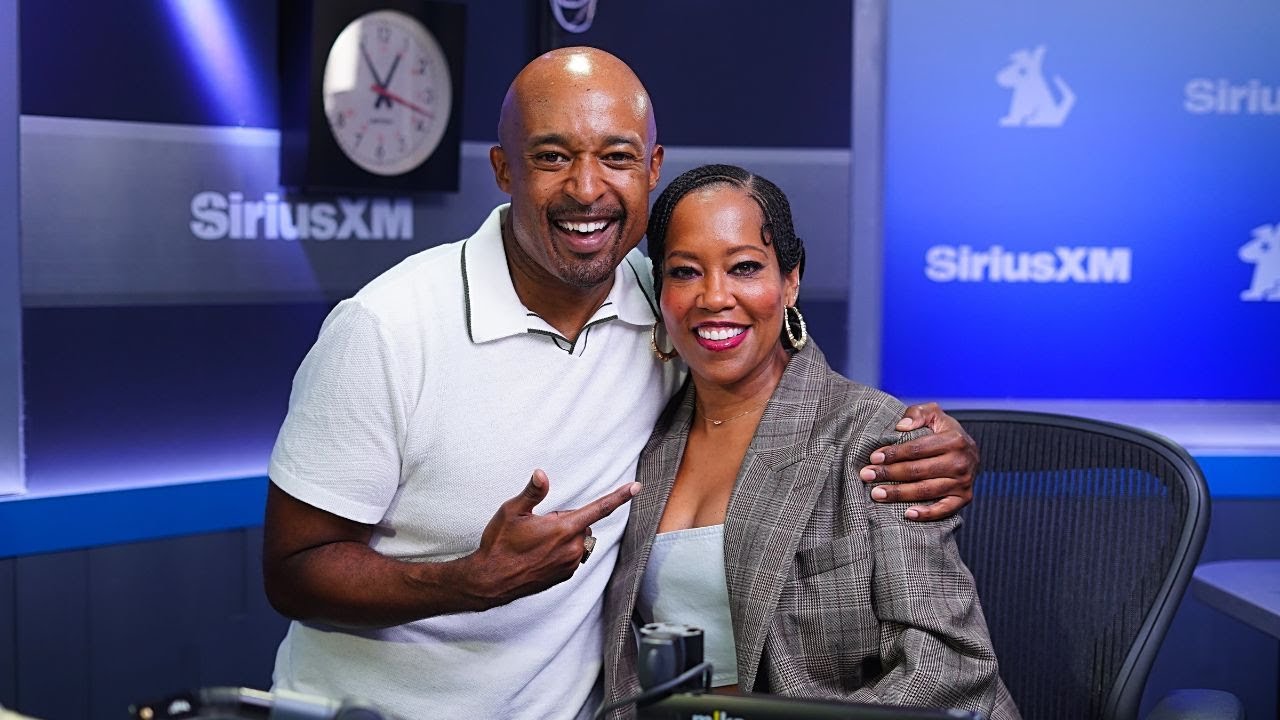 Mike Muse talks with Regina King about Caught Stealing, Creativity, and Artistic Freedom