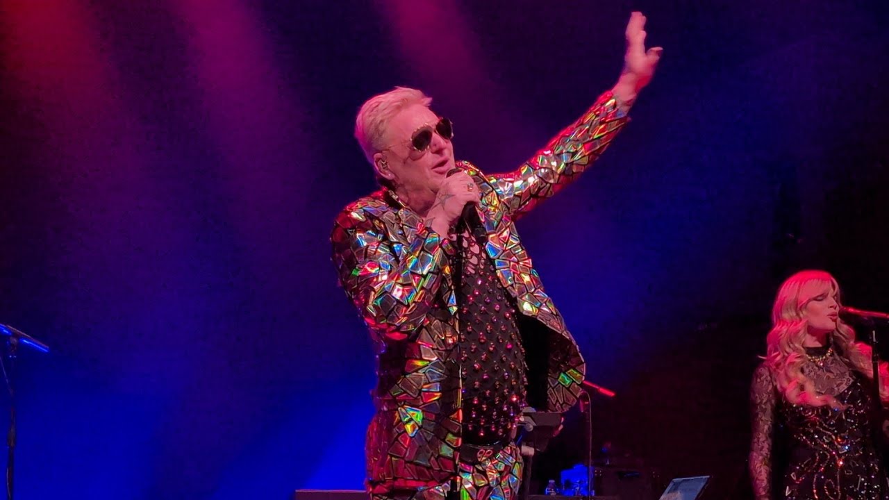 Andy Bell of Erasure BLUE SAVANNAH Live 10-25-2025 Gramercy Theatre NYC 4K