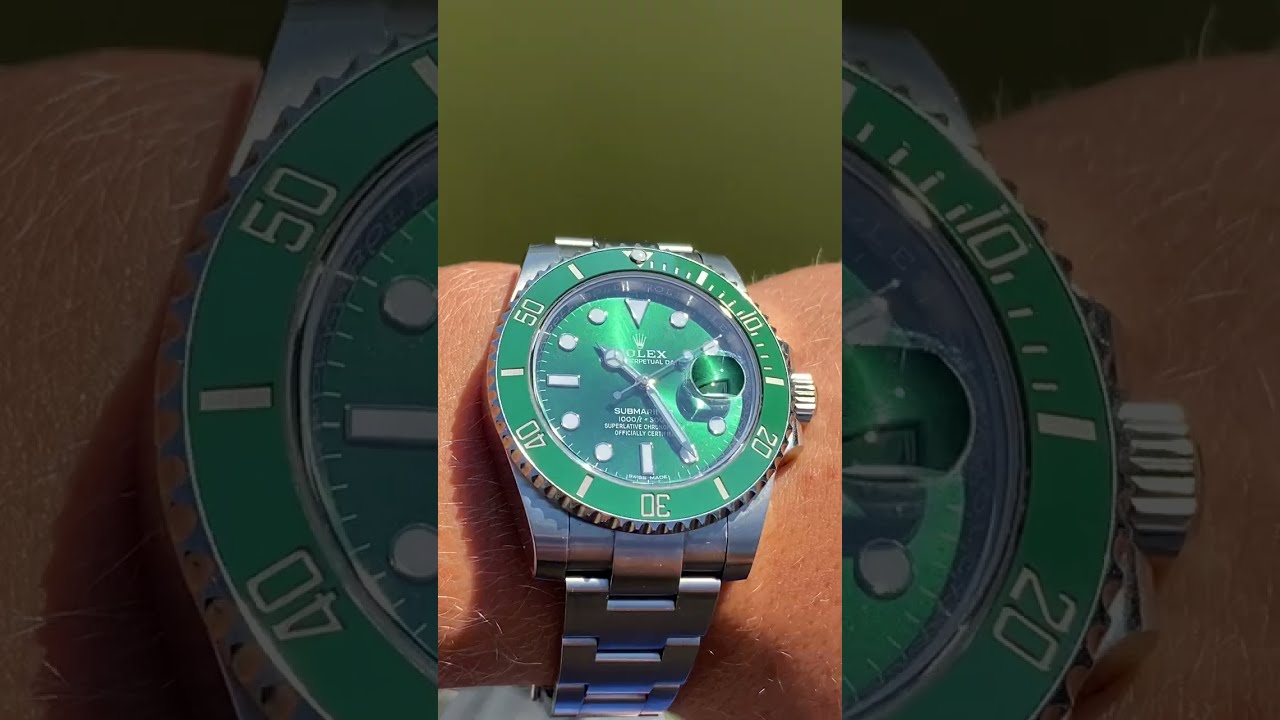Rolex Submariner Date 116610LV  aka 