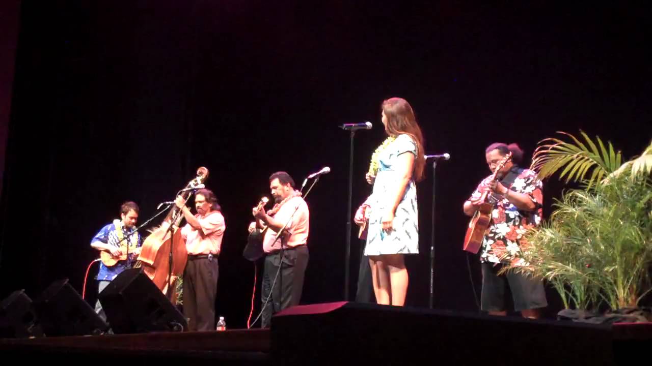 Makaha Sons, Daniel Ho, Tia Carrere, Willie K - Aloha 'Oe