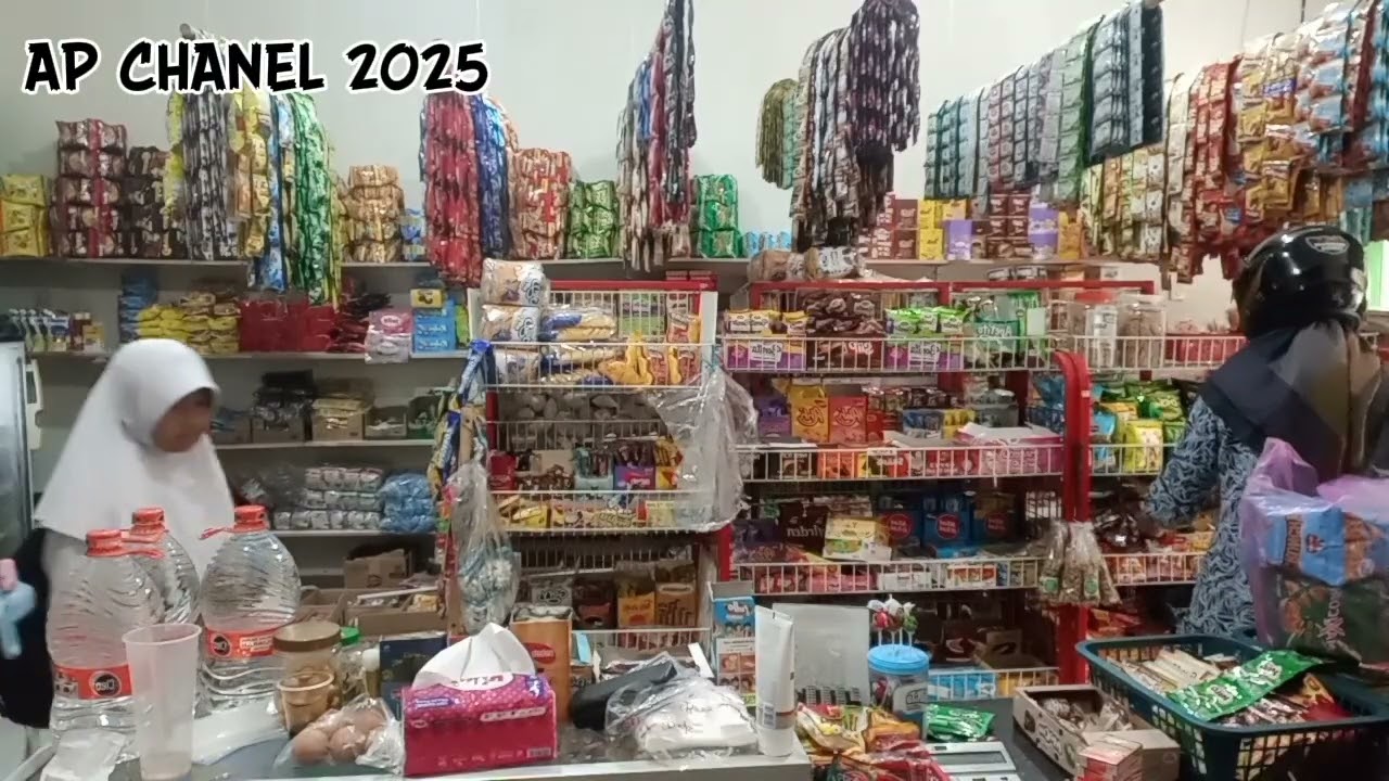 KESERUAN DI SAAT RAMAI PEMBELI 