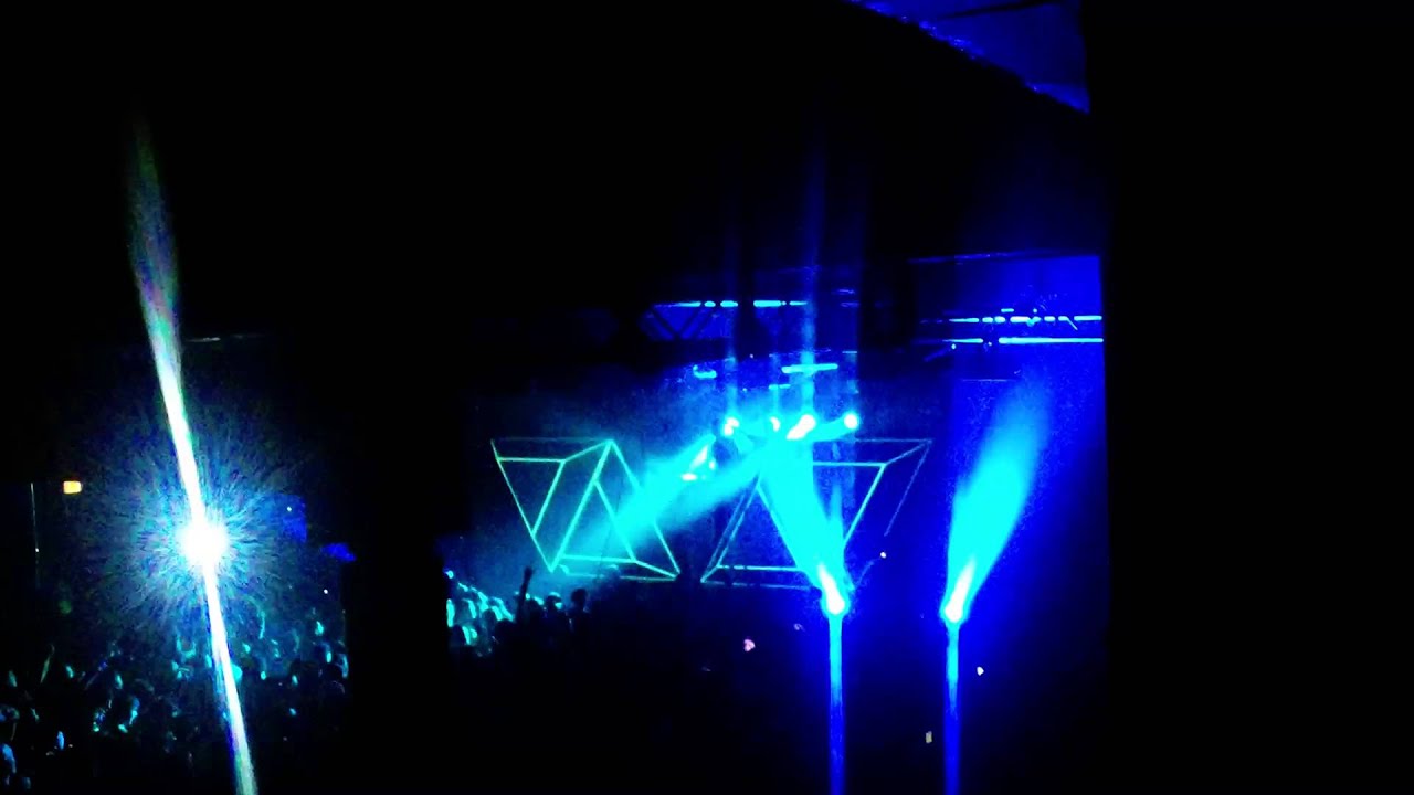 Showtek @ The Concord Pt 8