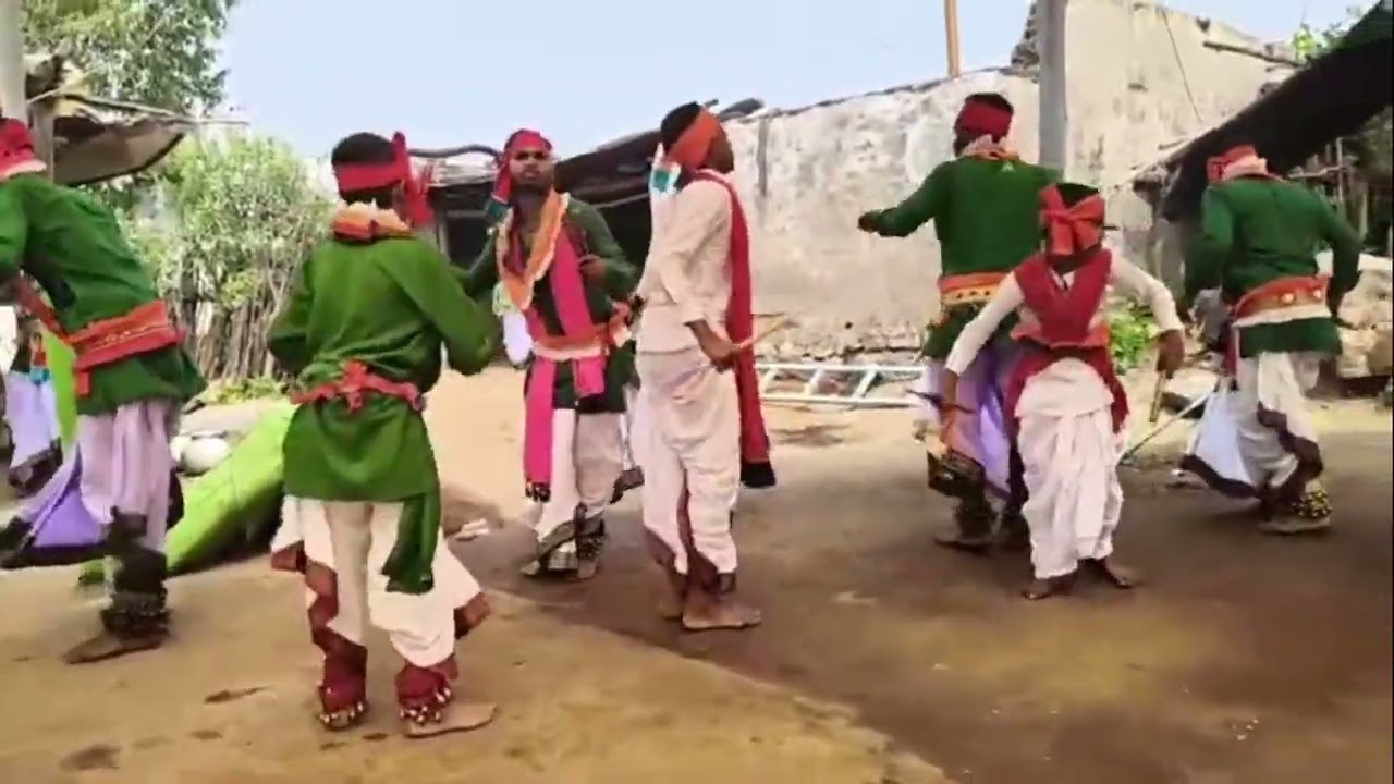 New gondi video 📸 (Waipet at lingapoor) chachoy కోలాటం ప్రదర్శన నృత్యం...