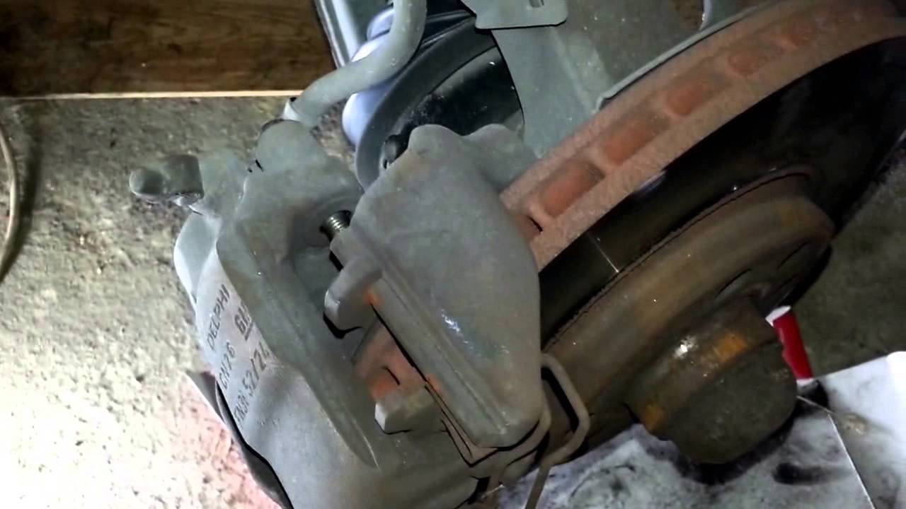 Guia para mudar pastilhas travão - Opel Astra 1.7DTI 2001