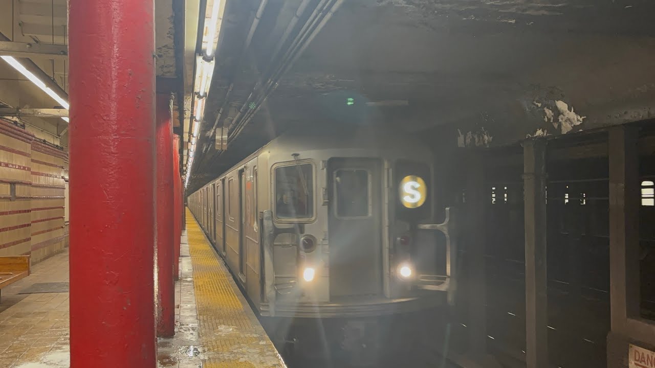 IRT Eastern Parkway line: Hoyt Street, railfanning local 2 3 trains and express 4 trains