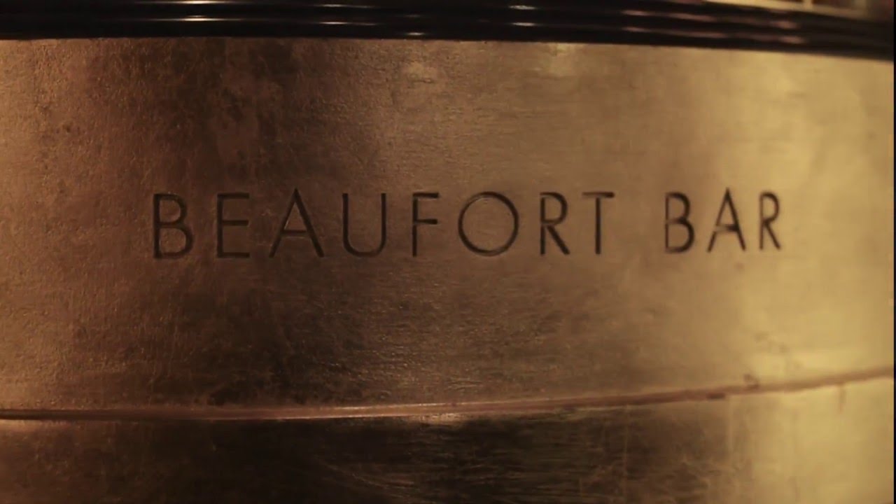 CABARET AND BURLESQUE VIDEO   THE BEAUFORT BAR
