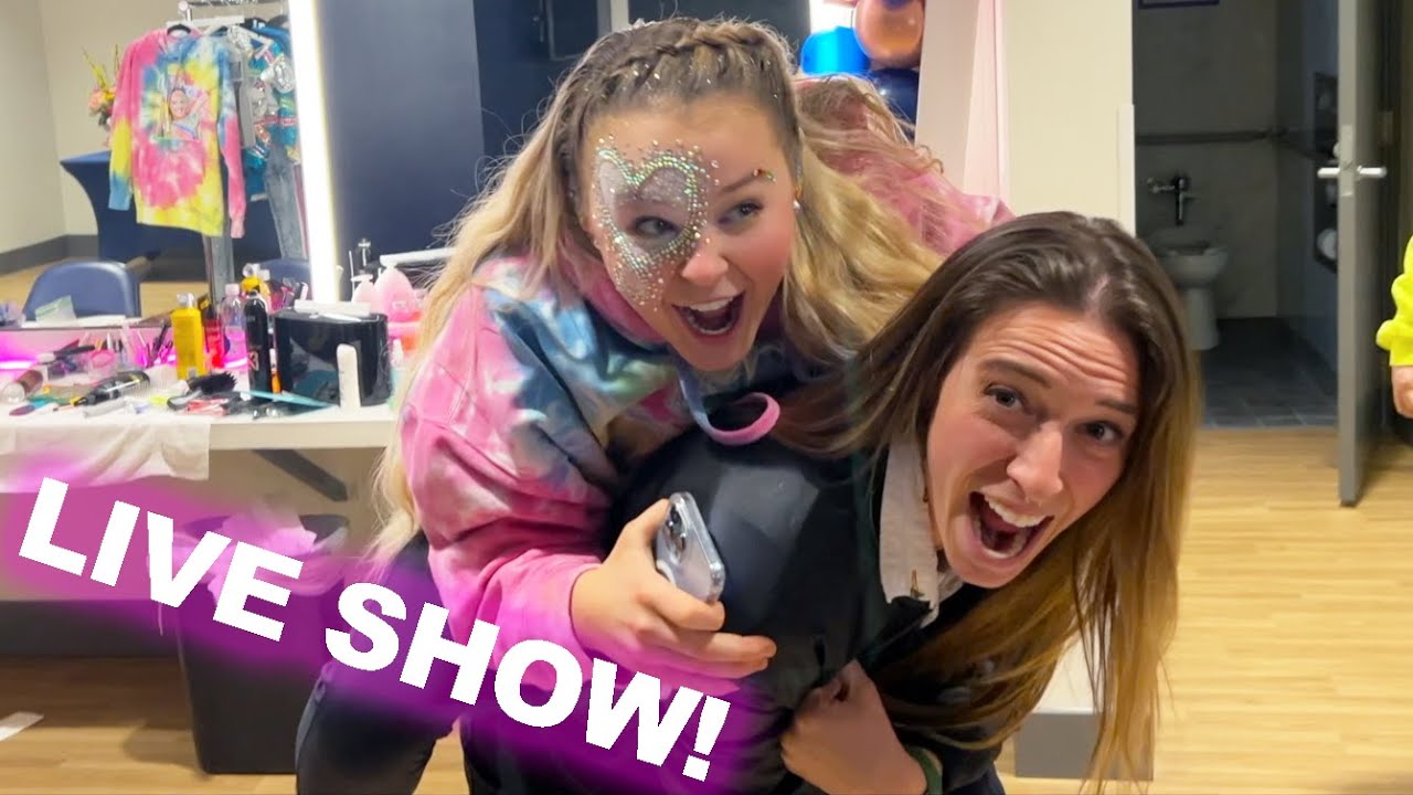 Going To JoJo's Last Show!
