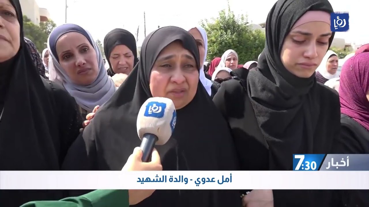 فلسطين جماهير الخليل تشيّع الشهيد أسامة عدوي بمخيم العروب