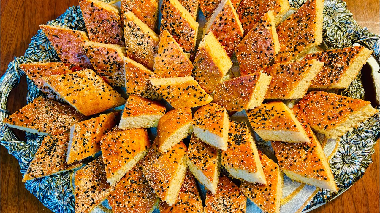روت افغانی نرم و خوشمزه Afghan Sweet Bread (Roat)