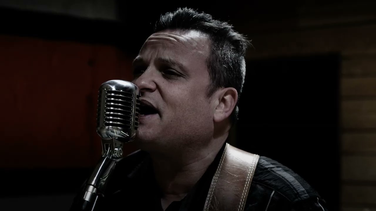 Mess Behind - Rubino (Official Music Video) | Alternative Rock