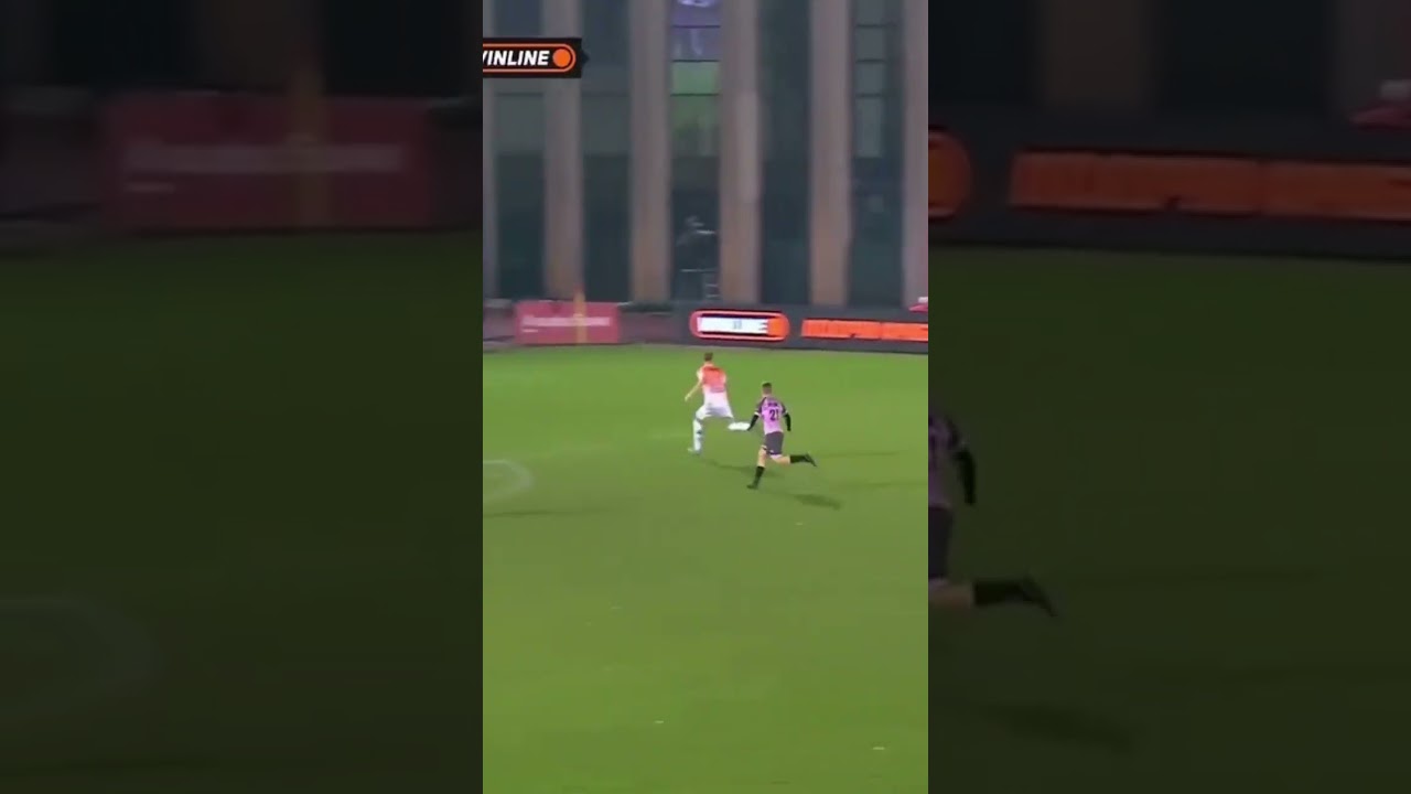 Синдекат открыл счет в матче с Десяткой 