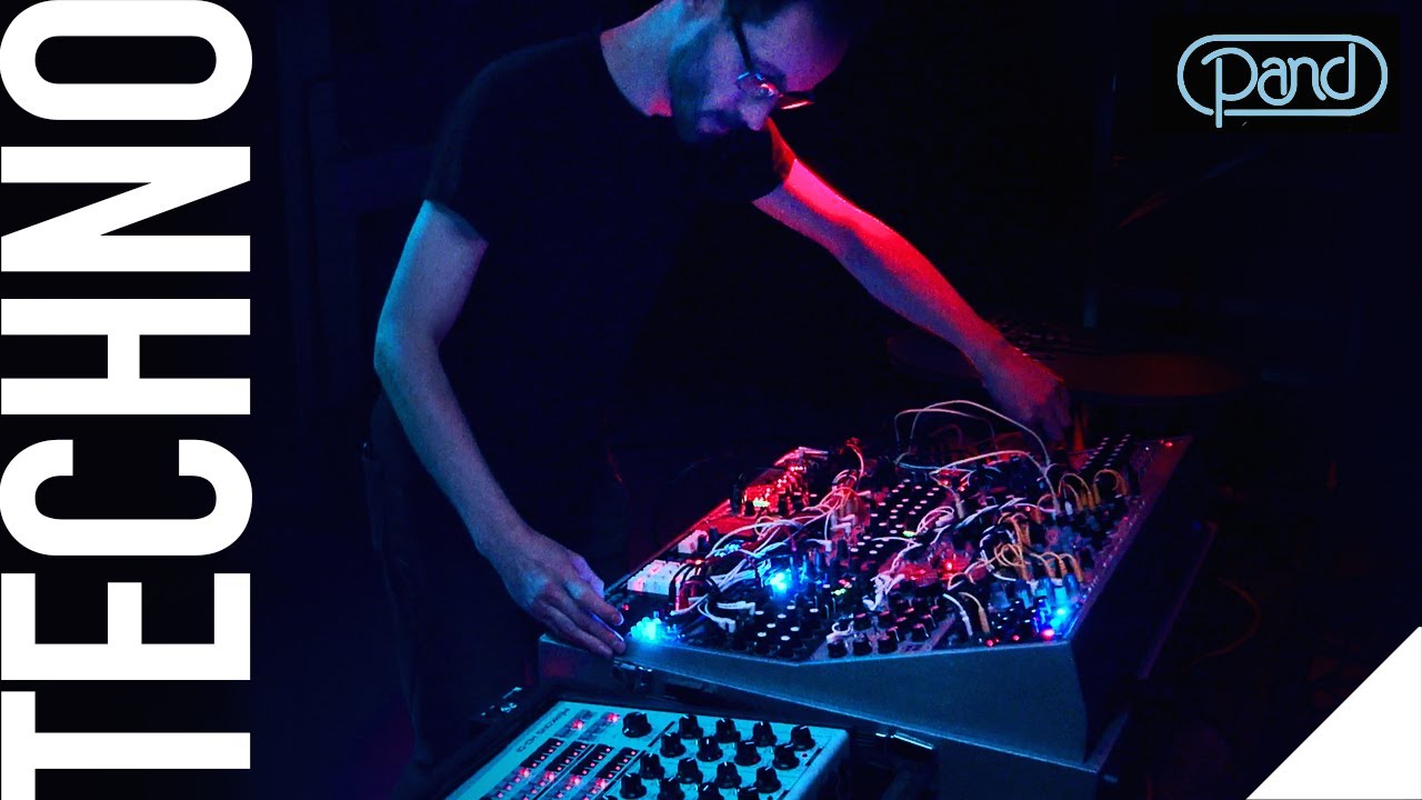 Modtech - Live techno at Pand l Perkons HD-01 meets modular synth