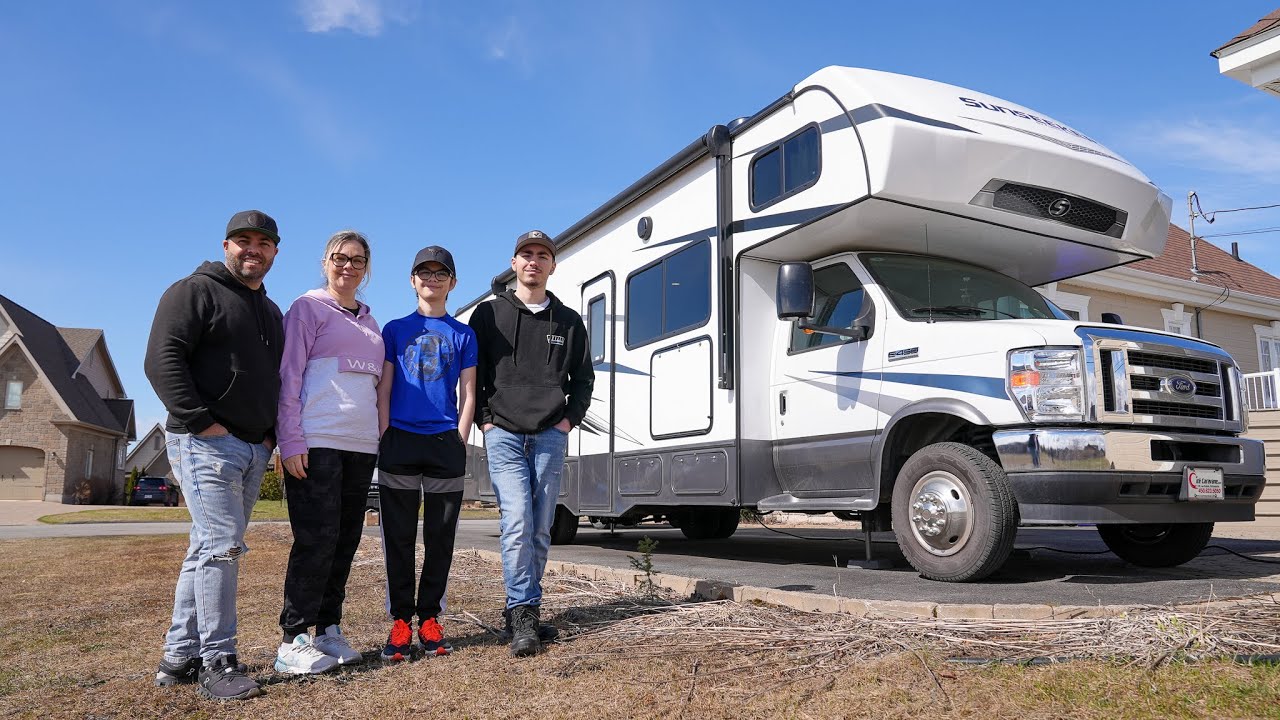 5 ans de VOYAGE à temps plein : Découvrez La Vie Nomade de cette FAMILLE en VR!
