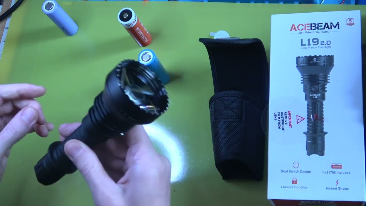 AceBeam L19 2.0 Li-ion 21700