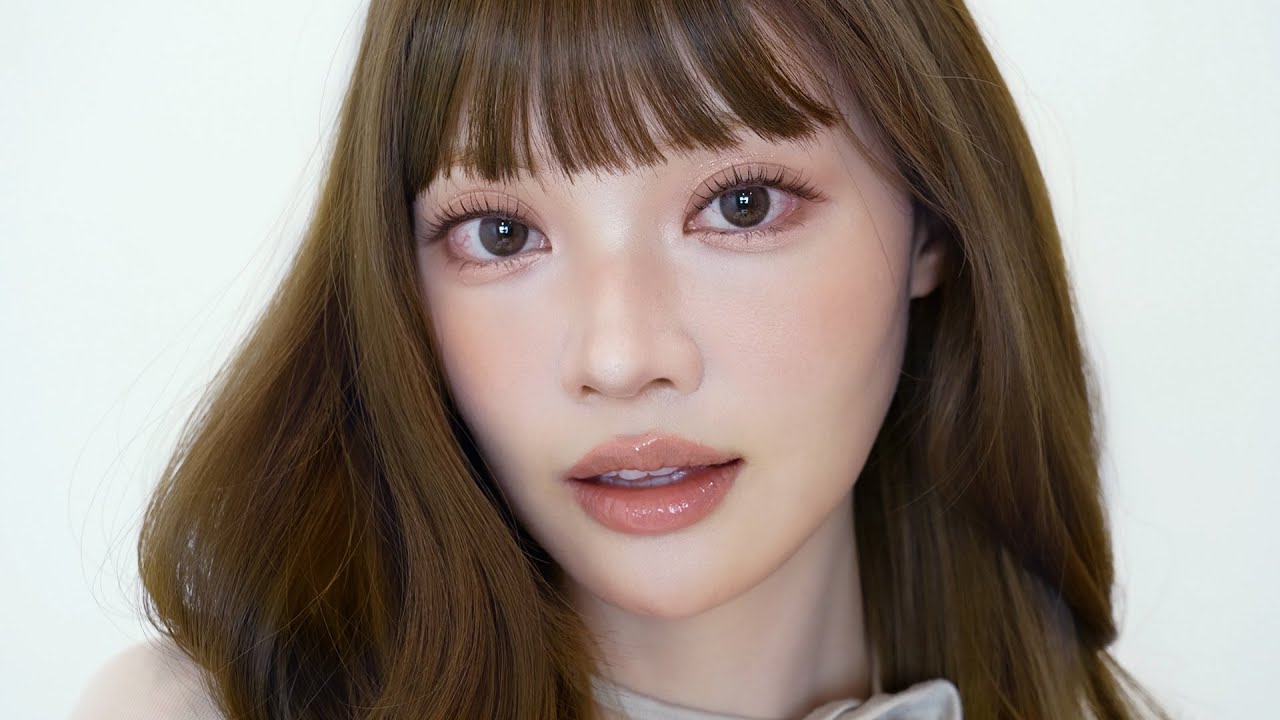 How to Do Soft & Subtle Fall Makeup