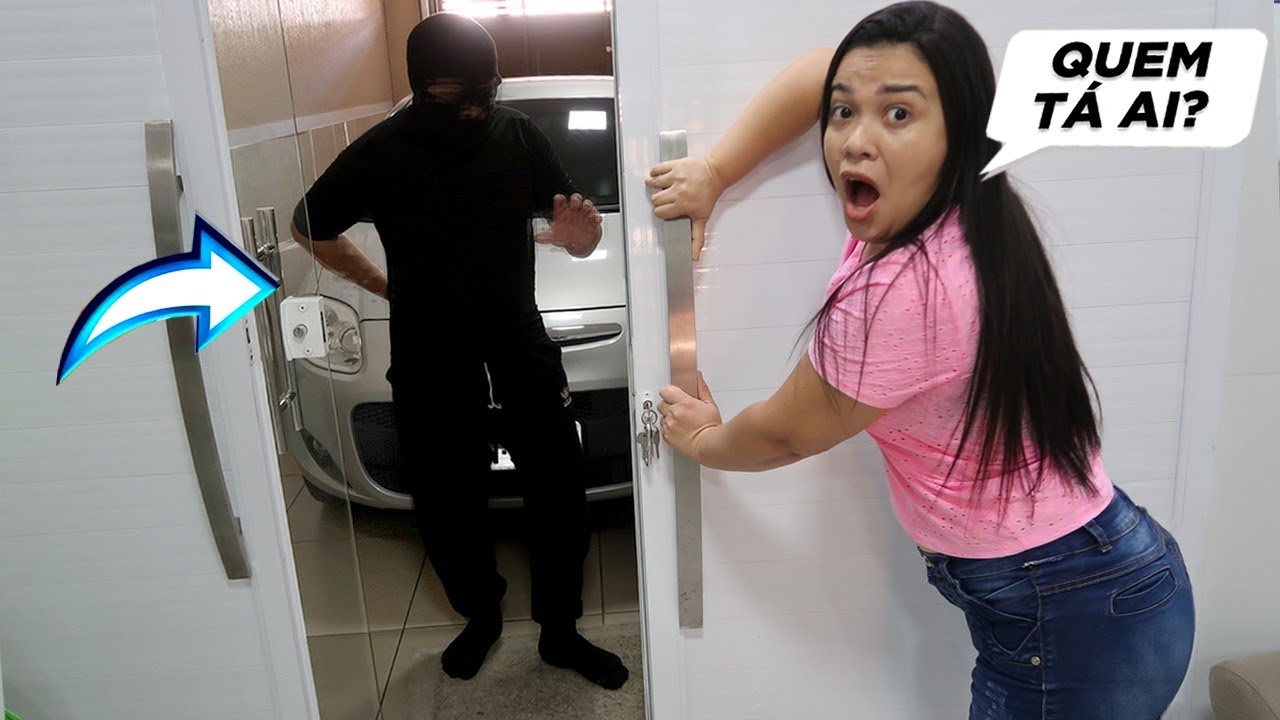 UM DESCONHECIDO INVADIU A CASA ESCONDIDO 😱😱😱 Izia e Nildo Barroso