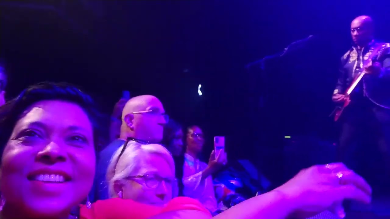 Bb and q band Amsterdam