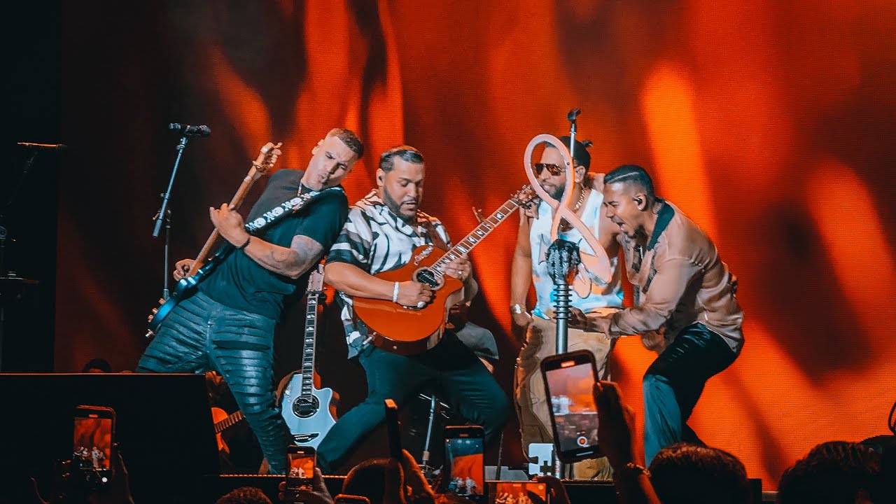 Aventura - El Malo & El Perdedor (En Vivo, MSG, NY) - Cerrando Ciclos