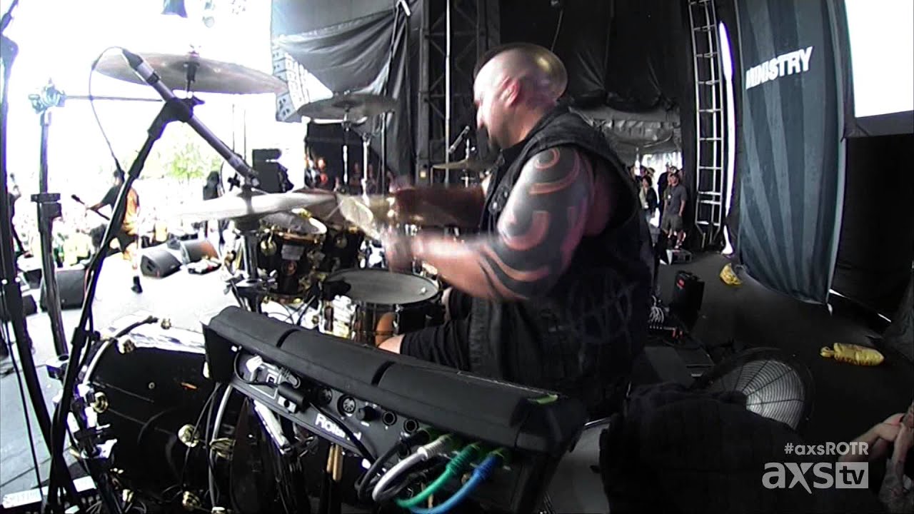 Ministry Rock On The Range Festival 2015 [FULL HD]