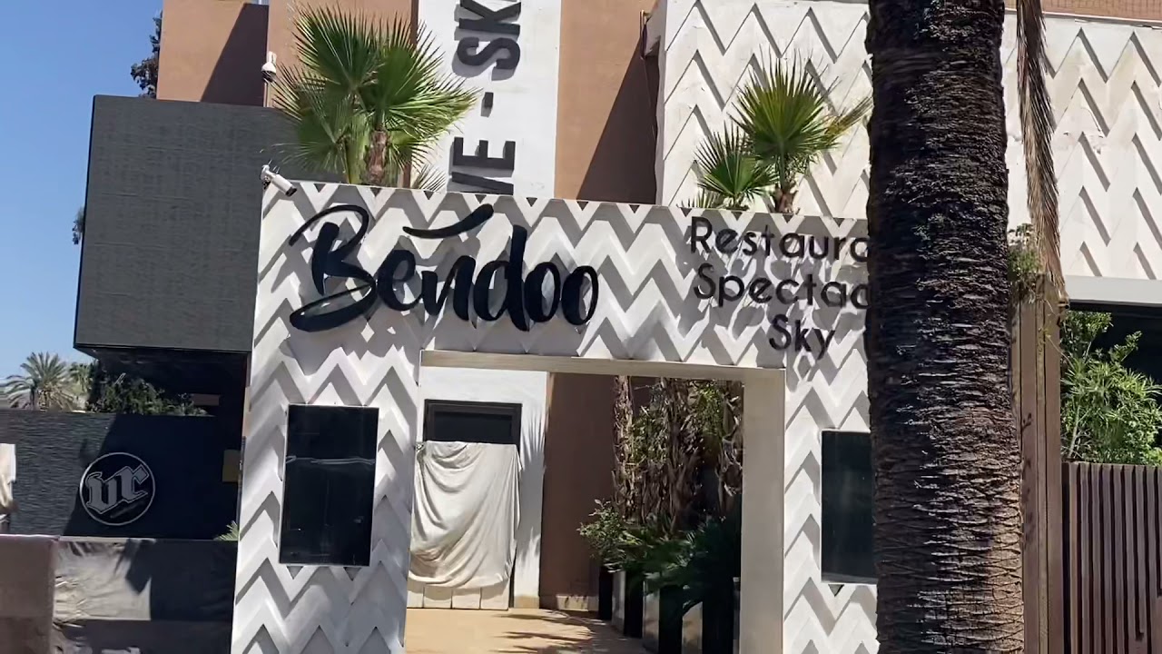 آخر نهار بمراكش❤️وجولة سياحية وسط المدينة😍على متن الكوتشي فلوق بكاميرا إلهام 🇲🇦🇨🇭vip