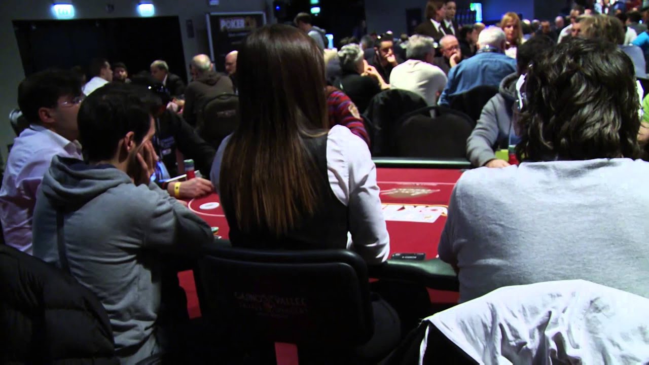 La strategia per giocare i freeroll (tornei di poker gratis) con Alessandro Chiarato