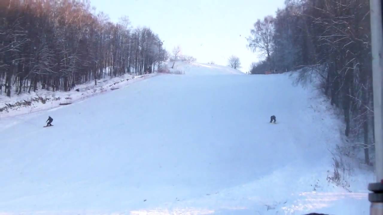 Misha and Ivwa snowboarding