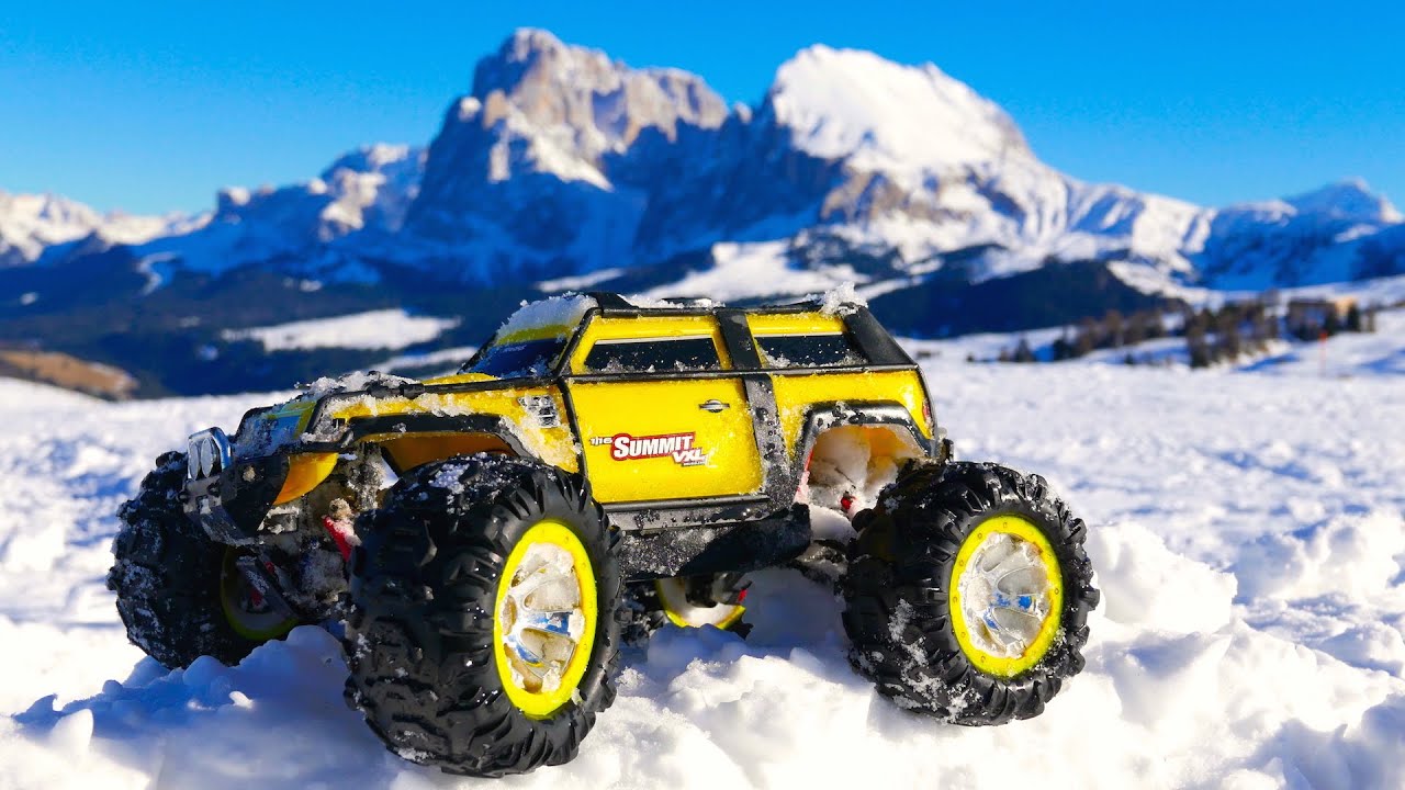 Traxxas 1/16 Summit VXL Snow 3s Lipo - 4K