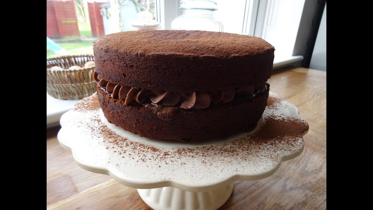 Chocolate Victoria Sponge ....how to make