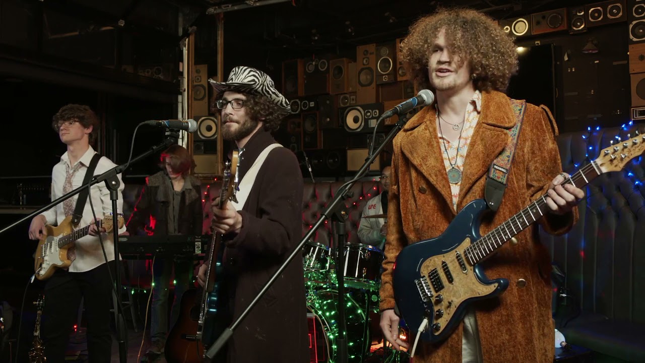 Bandwidth Live Stream Featuring Daizy Skies