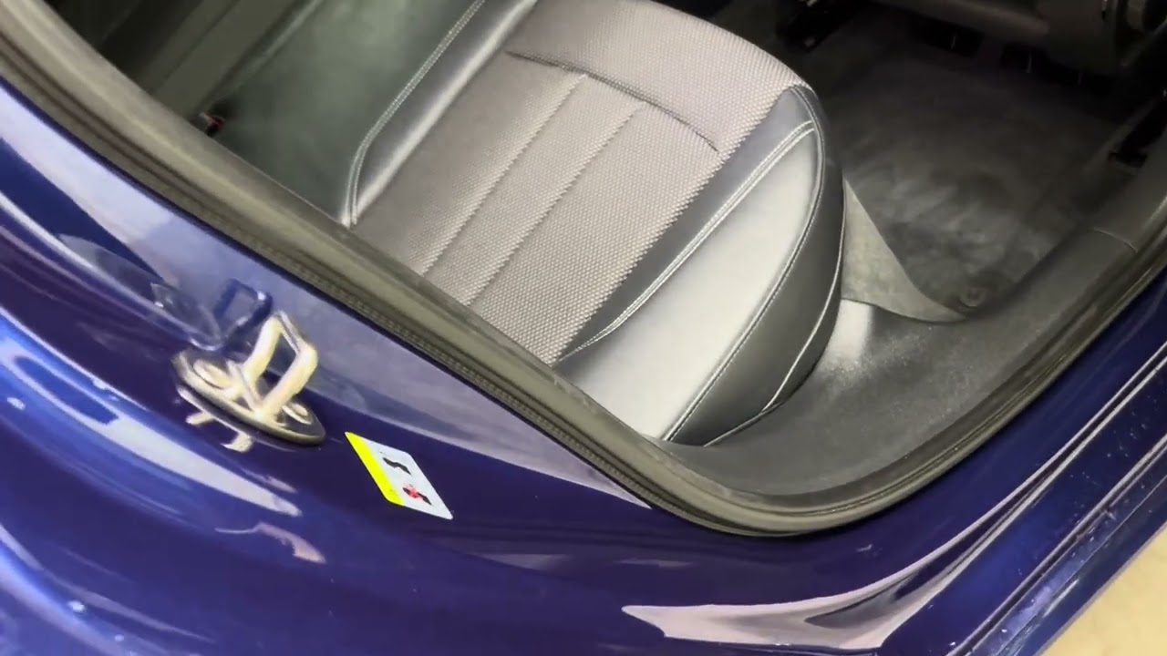 Audi A4 Avant S Line walkaround video