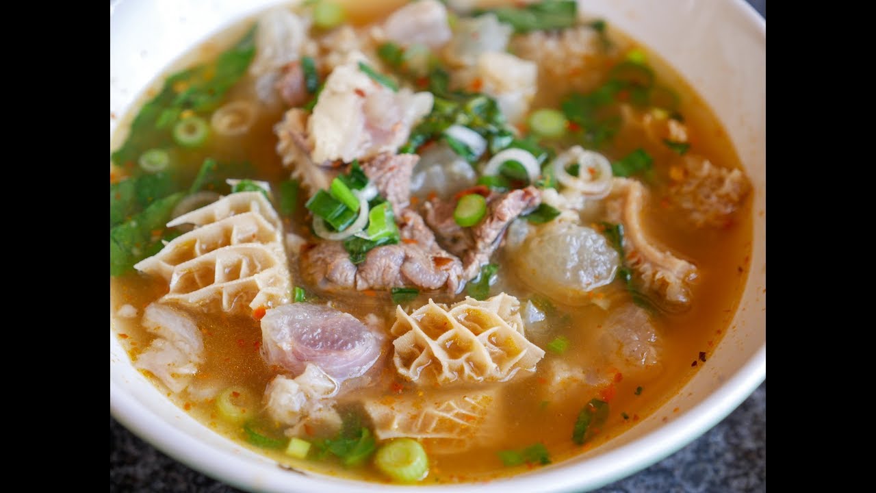 วิธีต้มแซ่บ|ต้มขมเอ็นกับดอกจอกวัว รสแซ่บ ต้มเครื่องในยังไงไม่มีกลิ่นคาว Tripe soup| Bambi K