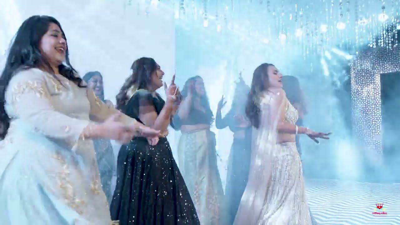 Bridesmaids Sangeet Dance Performance - Chaleya, Nadiyon paar, Chammak Challo, Sheila ki jawani