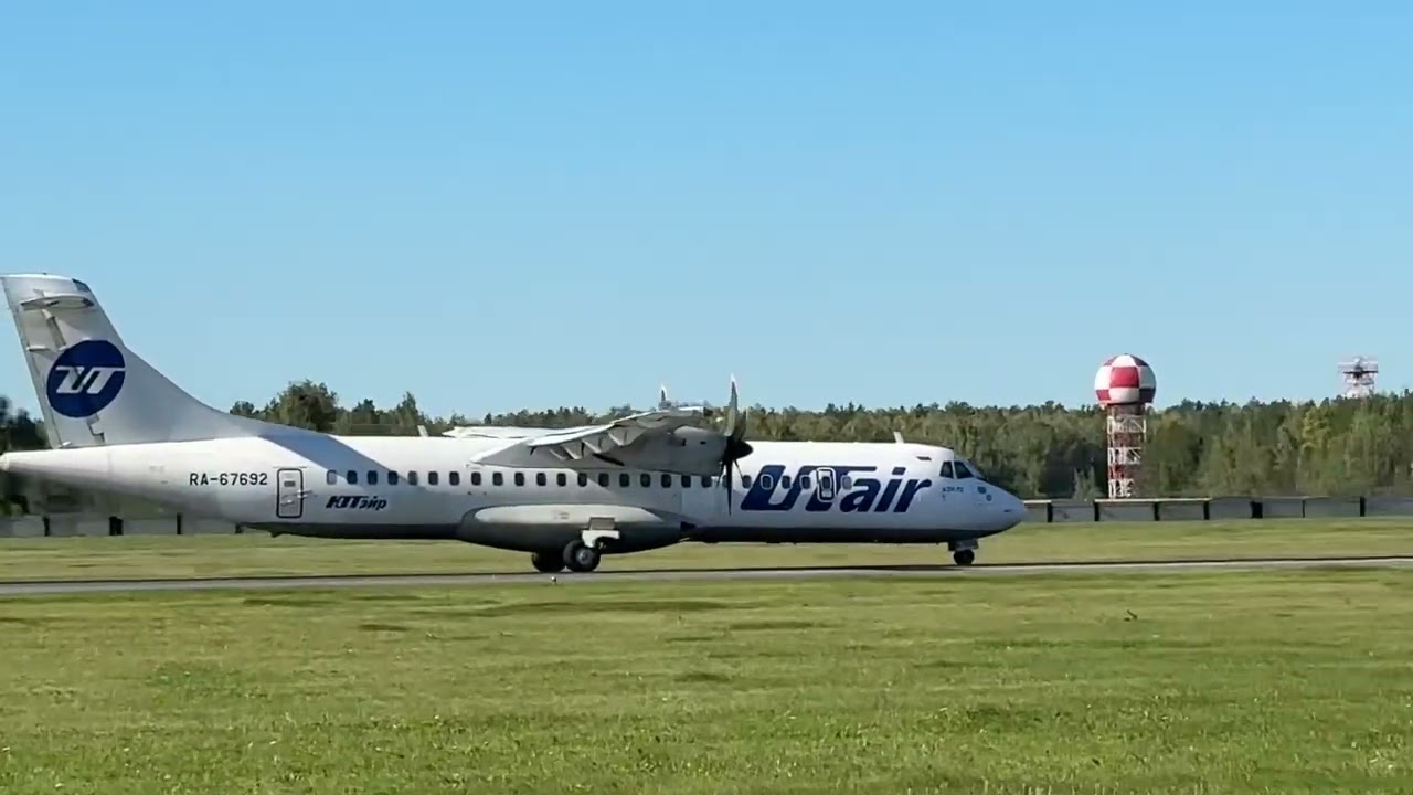 ATR-72. RA-67692. Взлет с полосы 30